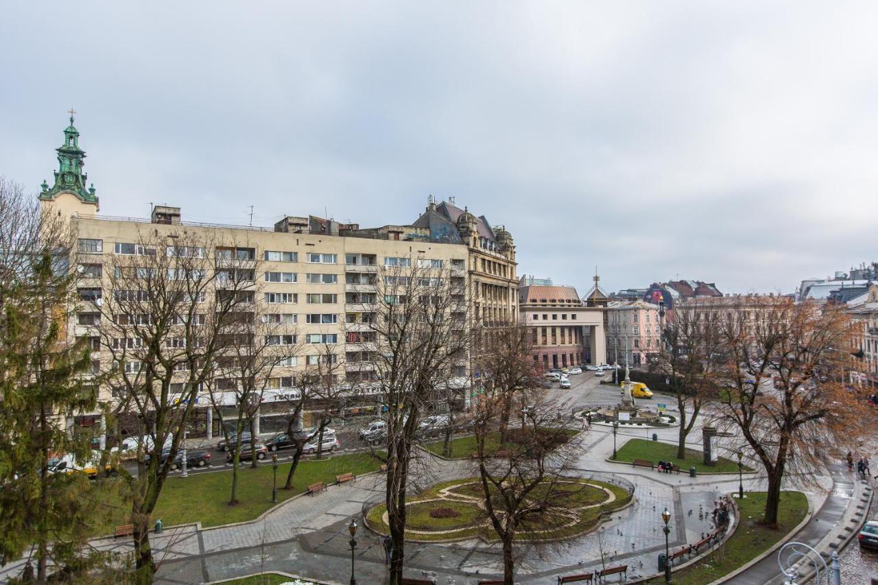 Квартира Подобово В Центрі На Вулиці Проспект Свободи 7 Leopoli Esterno foto